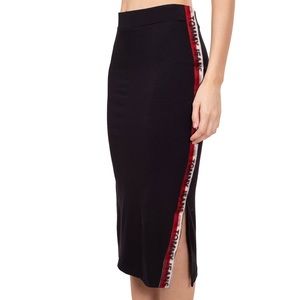 Tommy Jean Black Fitted Ribbed LOGO Side Midi/Maxi Skirt